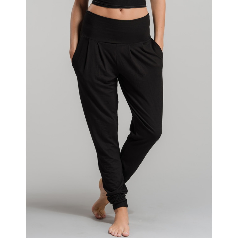 Vivant - Pantalon de yoga mi-large en viscose noir - TempsDanse